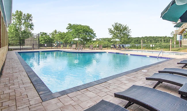 outdoor swimming pool